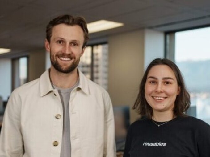 Jason Hawkins & Anastasia Kiku image